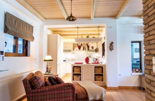 Arachova Ski Chalet | LeMont Chalet Arachova