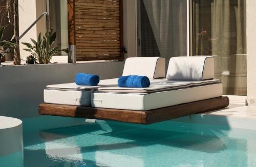 Adelianos Kampos Hotel | Uzenie All Suites Boutique Resort - Adults Only