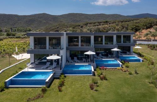 Sarti Villa | ELYSIUM VILLAS Quartet