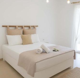 Korakades House | Corfu's Calm Oasis - Serene Retreat