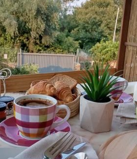 Tzavros Apartment | Venetton Garden House Corfu