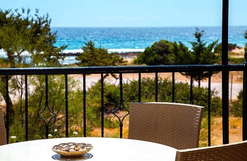 Pylos-Nestoras Apartment | Romanos Beach Villas