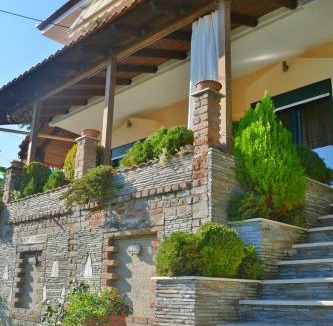 Loutraki House | Guesthouse Liogerma