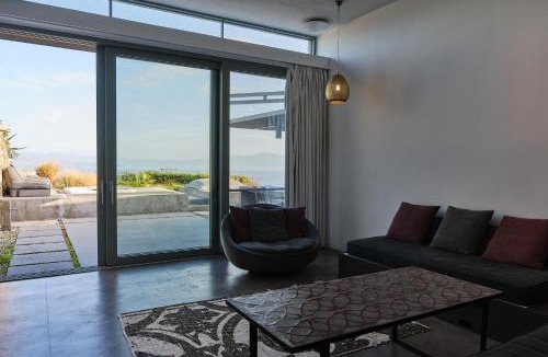 Platia Ammos Villa | Hidden Retreats Kythera