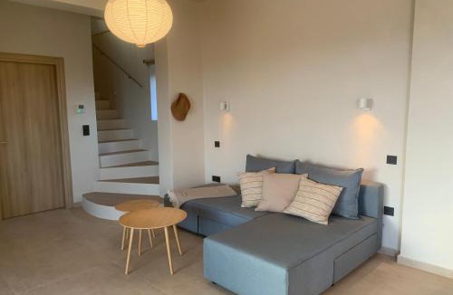 Lefktron House | Tsapini Houses