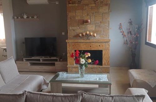 Pyrgos Apartment | Armiriki Apartments