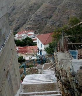 Andros Town House | Παραδοσιακό σπίτι με πανοραμική θέα