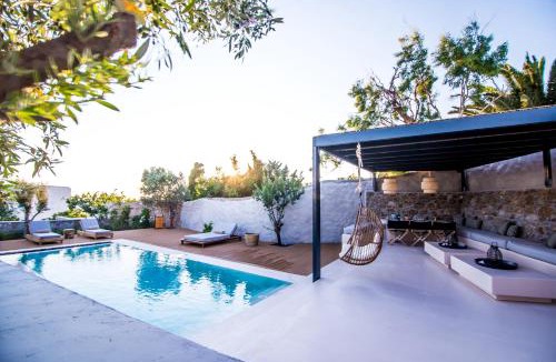 Mykonos Town Hotel | My Mykonos Hotel by Mr and Mrs White