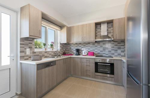 Vatolakkos Villa | Villa Neaira