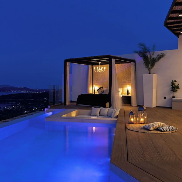 Emerald Villas & Suites
