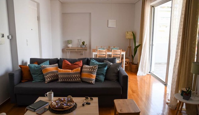 Ageliki's Athens Centre 2BDRM & Parking