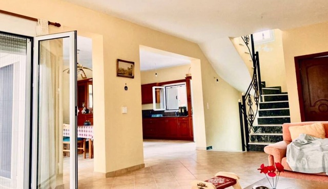 3-bed House Sleeps 7 With Garden