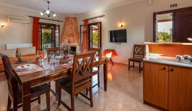 Villa Rose With Private Pool