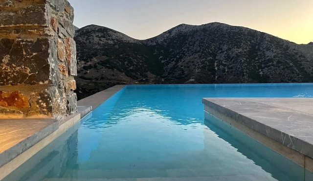 Superb 5BR Villa Perfect View at Crete
