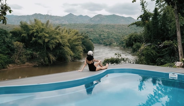 VeeVaree Riverkwai Resort in Sai Yok