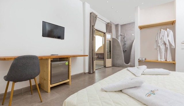 Anamar Kea Boutique Hotel