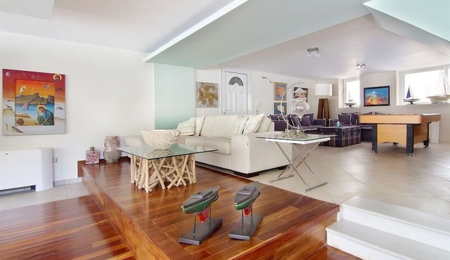 Luxury Villa Sea Melody
