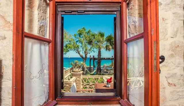 Porta Del Mar Beach Resort