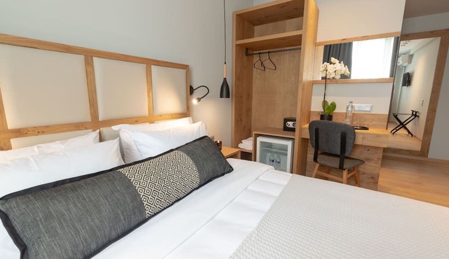 Grand Port Suites Thessaloniki