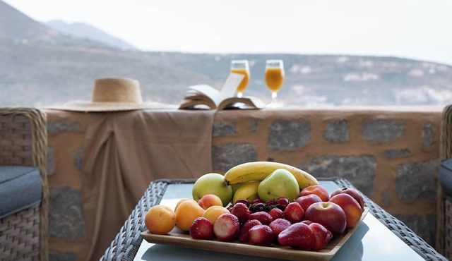 Akrolithi Guesthouse