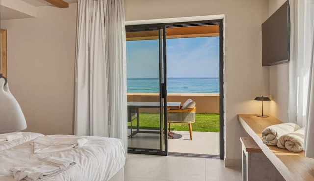 Volta Seaside Hotel