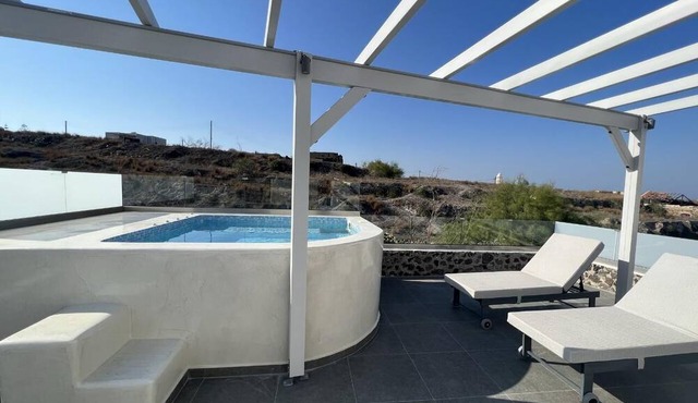 New Villa Sostis