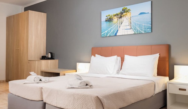 Cameo Beach Resort