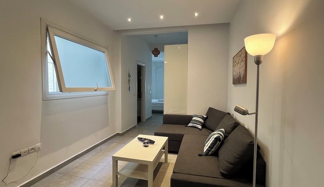 Chic Studio in the Heart of the City