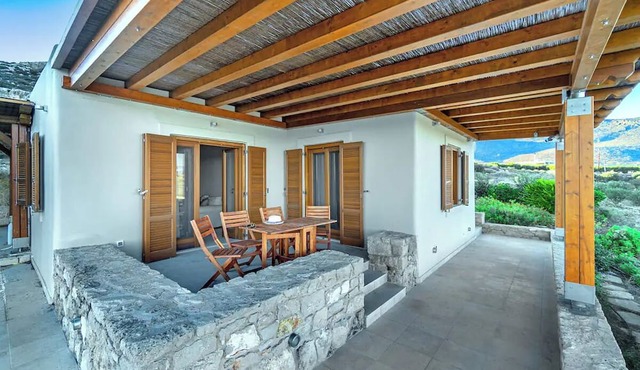 Secret Escape Villa - Near Argilos Beach, Xerokampos Zirou, Crete, Greece
