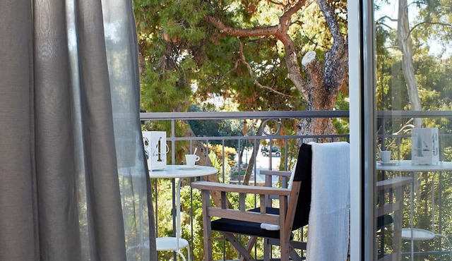 The Gardens Gallery Hotel