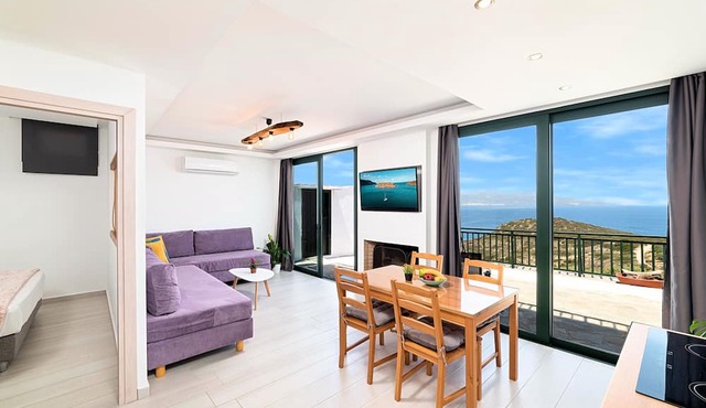 Istron Homes