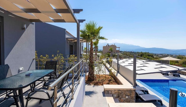Electra Villas at Kokkino Chorio