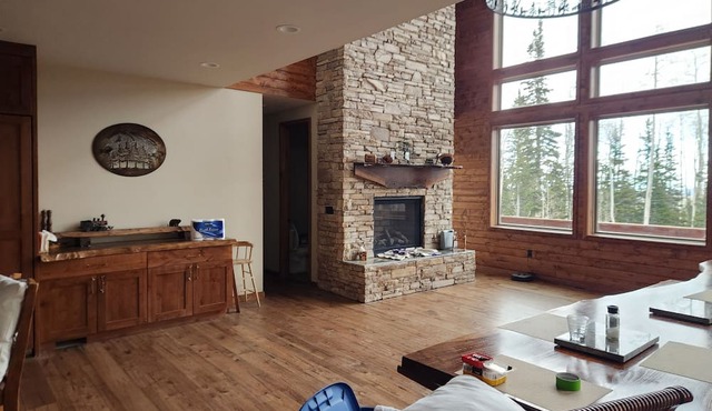 Amazing 7 Bedroom Ski In/Ski Out Cabin @ Brian Head Resort in Brian Head