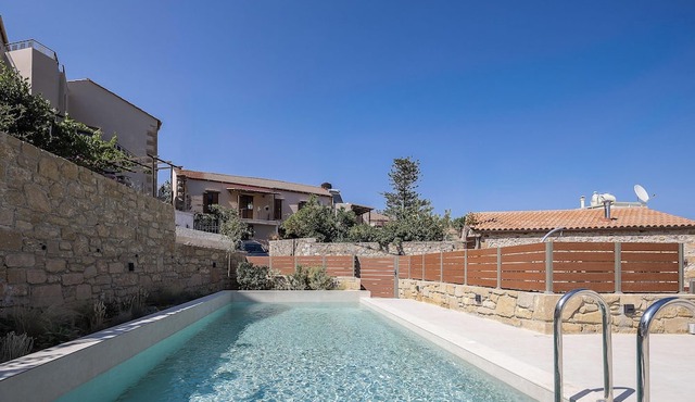 Blend of Traditional Elegance and Modern Comfort by etouri