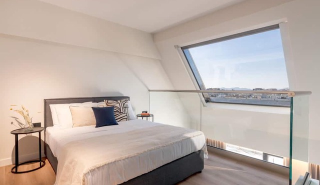 Exceptional Living Loft 703