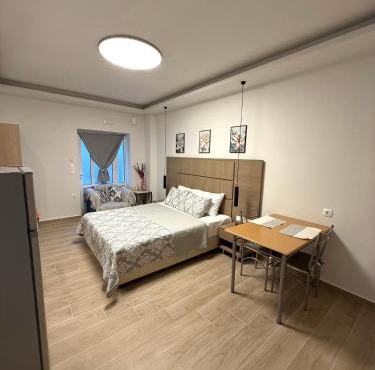 Eirini Antonis apartments