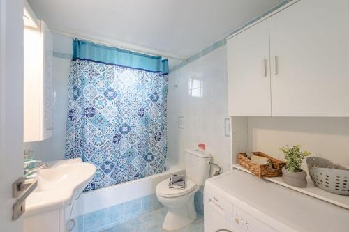 To Pournari Beachside Garden House - Happy Rentals