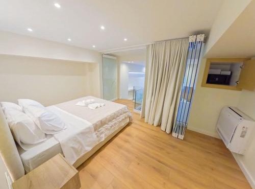 Seraphina Boutique Beachfront Stay
