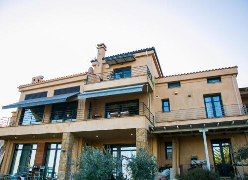 Villa Porgio Mountain View
