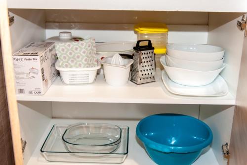 Comfortable apartment with breakfast in Athens
