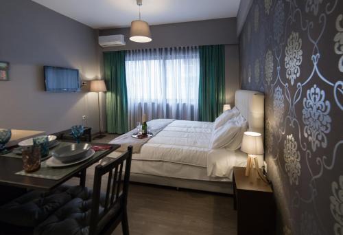 MARGARITA'S SUITES