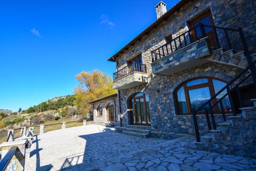 Karyatis Resort